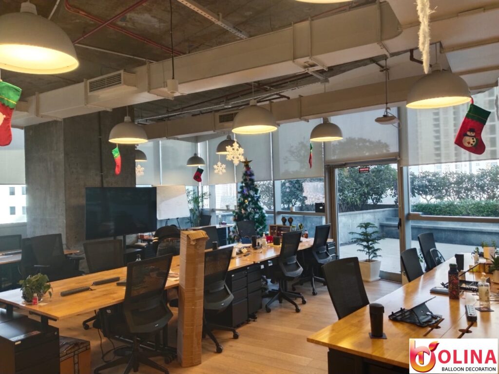 christmas tree decoration ideas for office